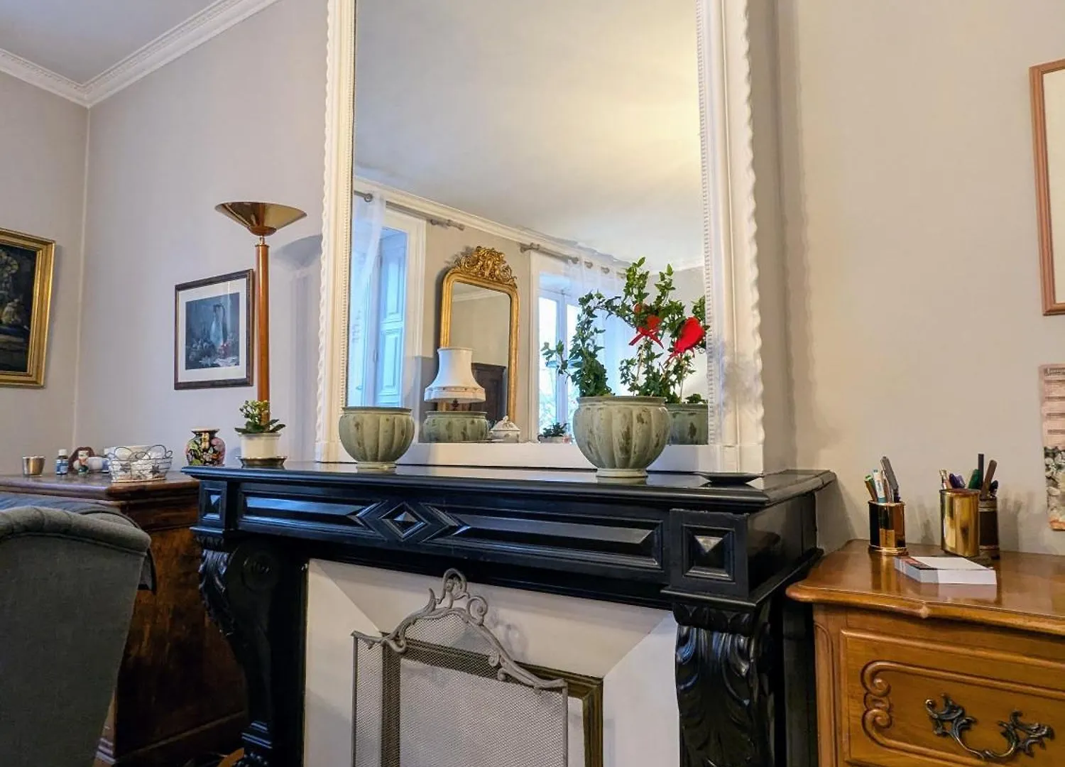 Grand Appartement Place Du Marche 로안